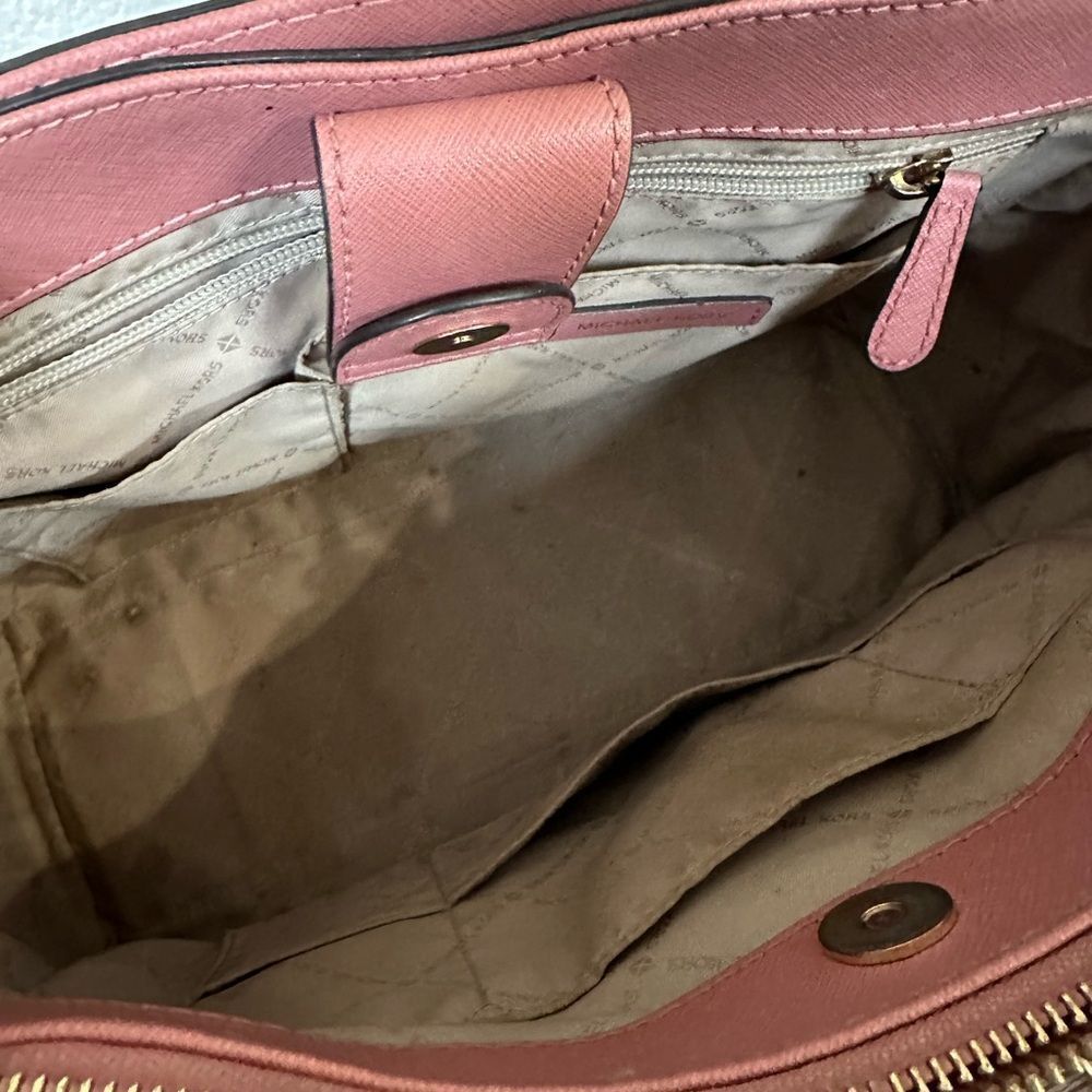 Michael Kors Dusty Pink Shoulder Bag Purse - Picture 9 of 10